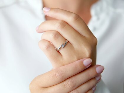 Spannring Twist in Silber 925/- mit Diamant 0,10ct G/SI