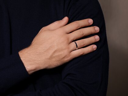 Ring Infinity 3mm in 9K Gelbgold matt