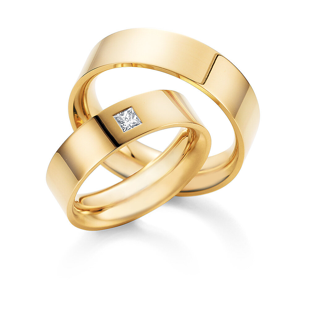 Eheringe Affinity in 18K Gelbgold mit Diamant 0,15ct G/SI