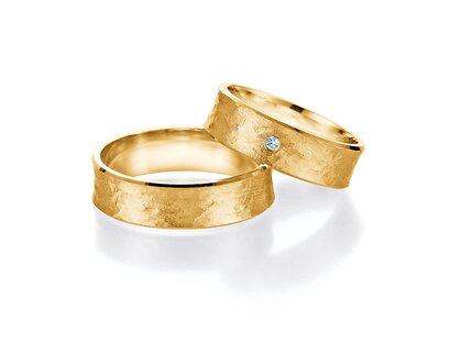 Eheringe Dürrenmatt in 14K Gelbgold mit Diamant 0,02ct G/SI