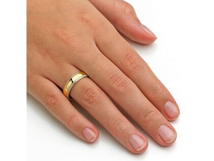 Eheringe Life Lines in 14K Gelbgold mit Diamanten 0,50ct G/SI