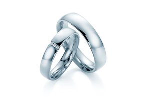 Eheringe With You in Platin 950/- mit Diamanten 0,035ct G/SI